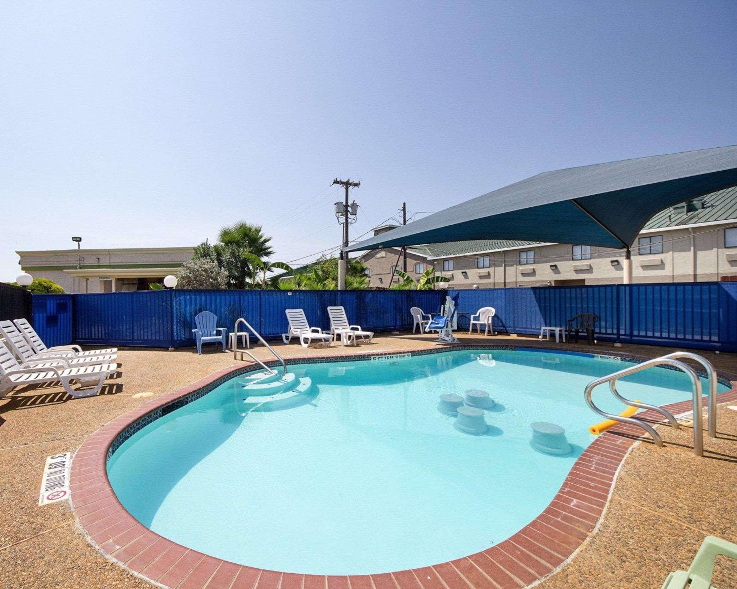 Rodeway Inn San Antonio Lackland Afb - Seaworld Kültér fotó