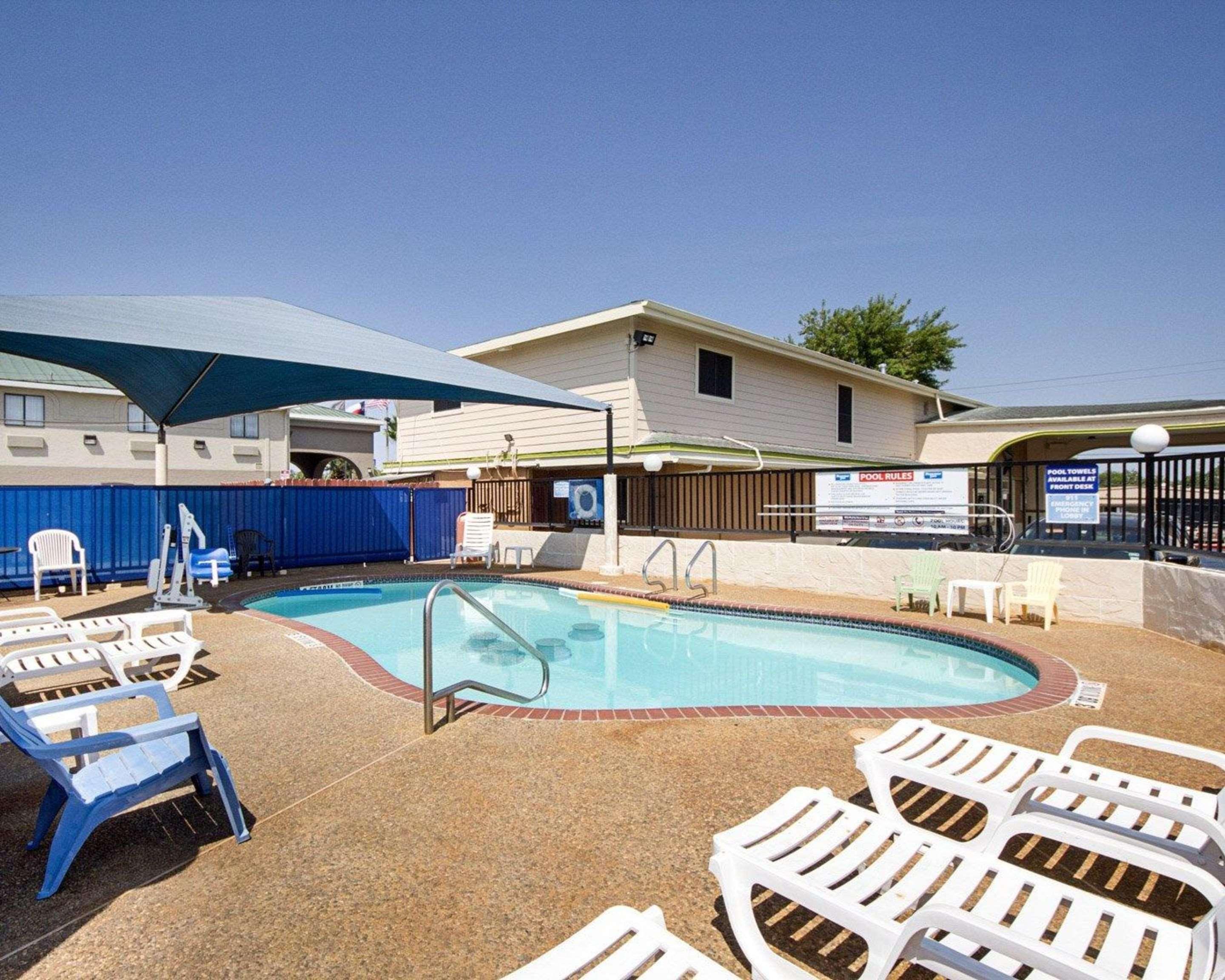 Rodeway Inn San Antonio Lackland Afb - Seaworld Kültér fotó
